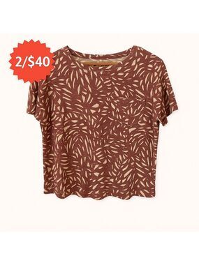 2/40$ NWT Boxy crop tee shirt sleeve round neck linen blend safari medium pocket